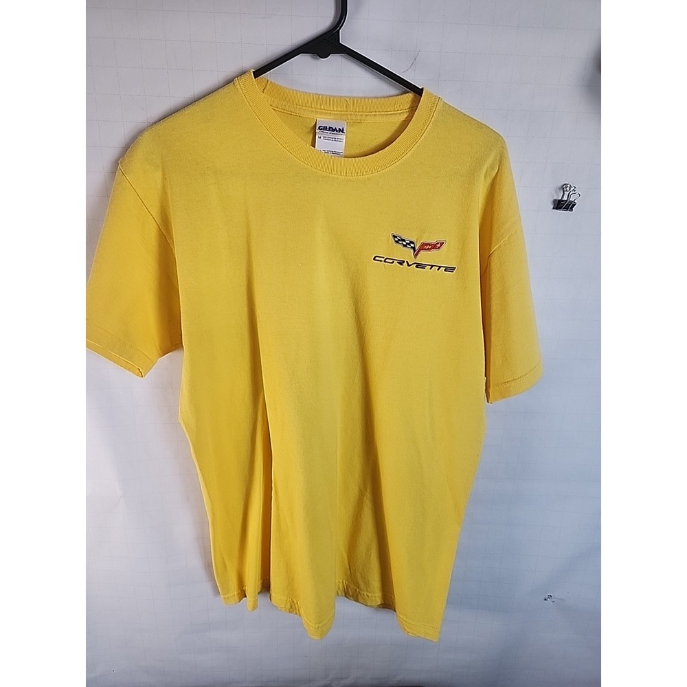 Vintage Embroidered Corvette Logo T-Shirt Yellow T-Shirt Mens Medium